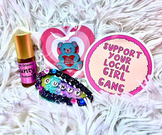 Cunty Bestie Box